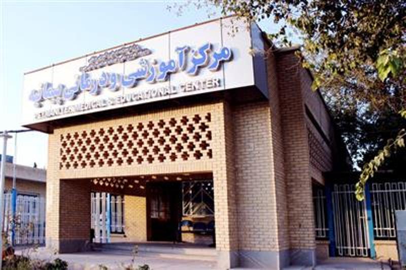 کمک خیر جهرمی به بیمارستان پیمانیه