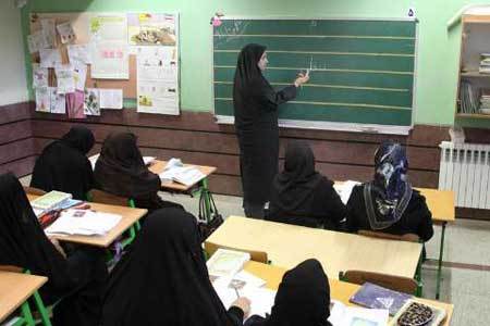 کاهش نرخ ترک تحصیل دانش آموزان در استان