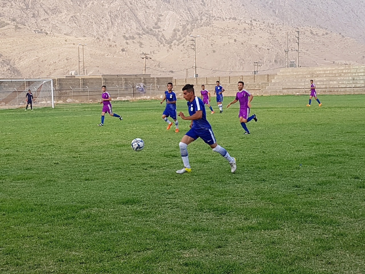 پیگیری هفته سوم مسابقات فوتبال لیگ استان در لنده