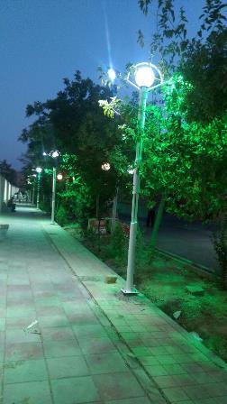 اجرای طرح تامین روشنایی کنارگذر درمانگاه ۶۰ متری امام حسین(ع)