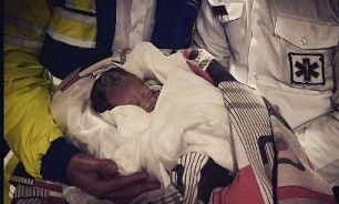 تولد نوزاد عجول در آمبولانس سعادتشهر