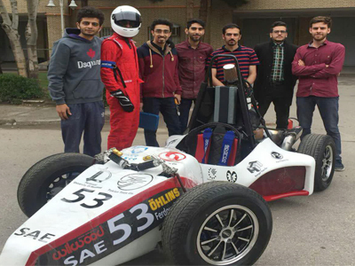 قدردانی از  تیم ساخت نخستين خودرو فرمول يك دانشجويي ايران