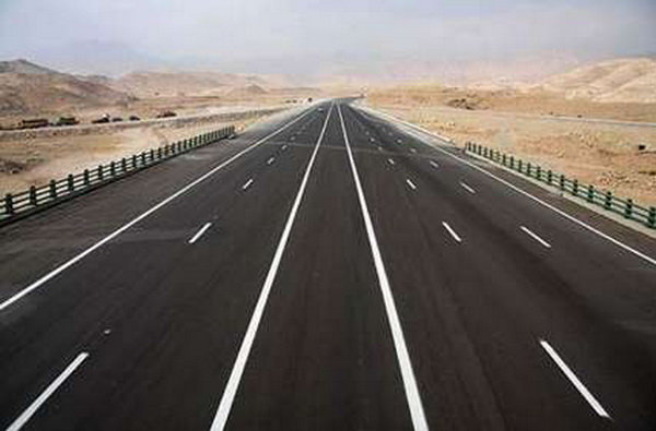 آغاز عملیات اجرایی طرح‌های بزرگراهی در شیراز
