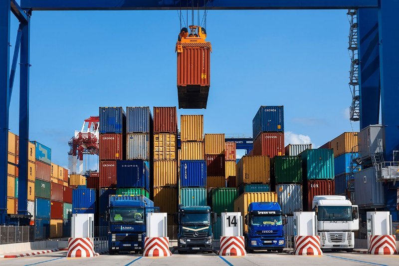 صادرات ۱۷ هزار تن کالا از قزوین به خارج از کشور