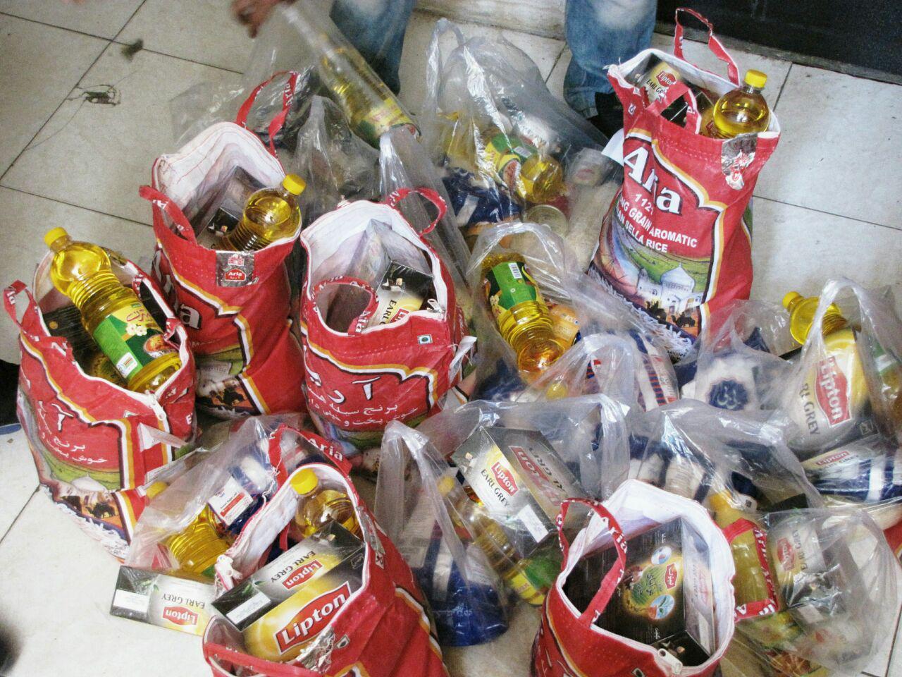 توزیع ۴۶۵ بسته غذایی به کودکان سو تغذیه در چرام