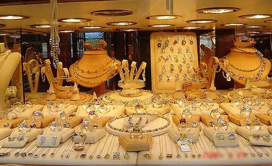 سیر نزولی قیمت طلا در بازار قزوین
