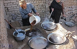 برگزاری جشنواره شیره انگور(دوشاب پزان) در ملکان