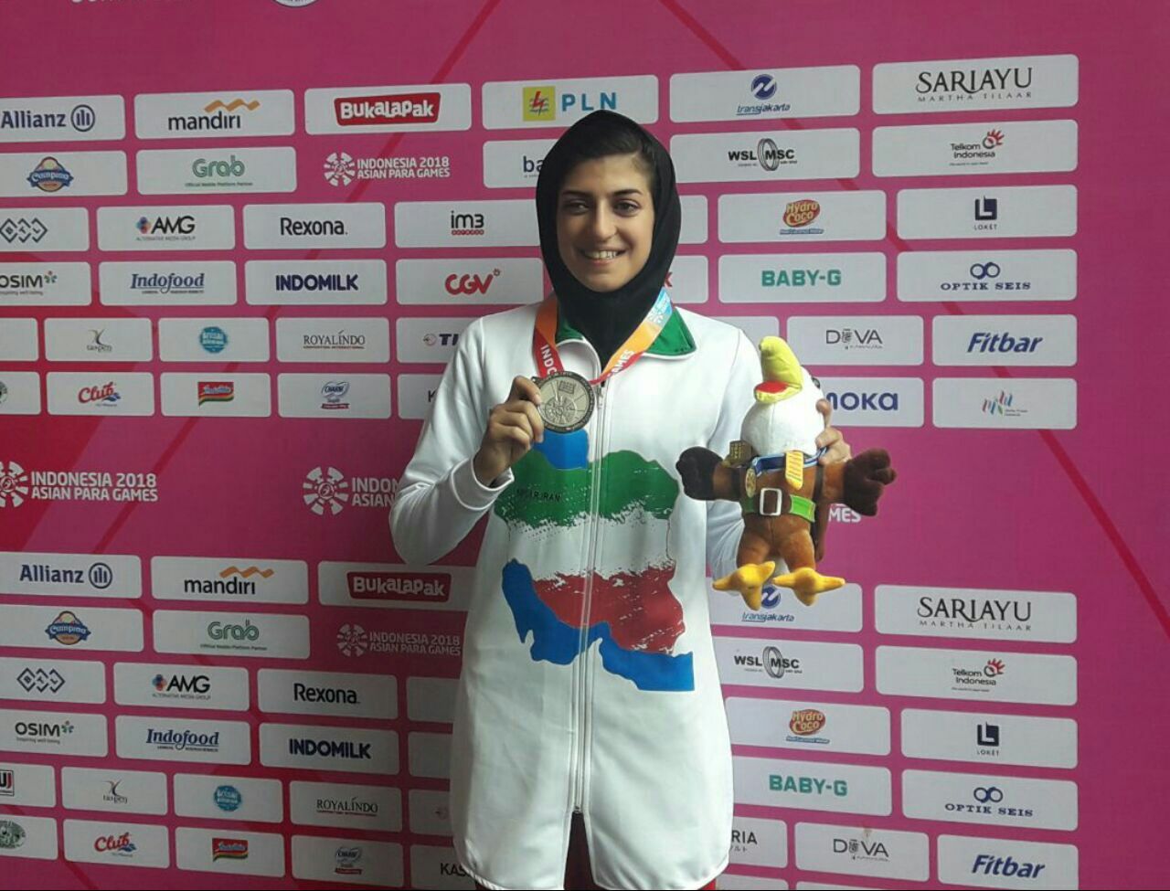 مدال نقره دوی ۲۰۰ متر بانوان به ایران رسید