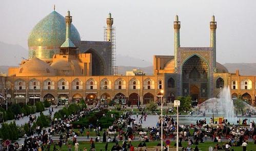 بازدید رایگان  از آثار تاریخی اصفهان