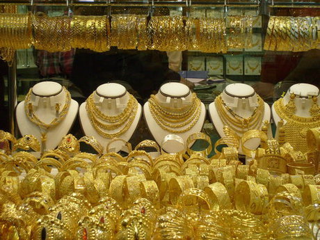 نوسان قیمت طلا و سکه در بازار قزوین