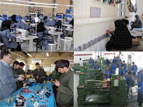 آموزش مهارت‌های شغلی به ۳ هزار و ۵۸۰ نفر از خانواده‌های مددجو کمیته امداد استان