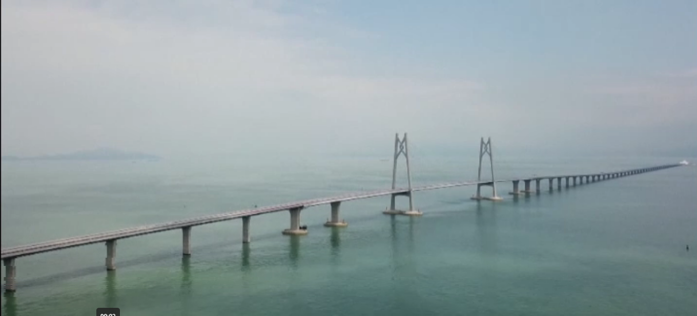 افتتاح طولانی ترین پل دریایی جهان بین چین و هنگ کنگ