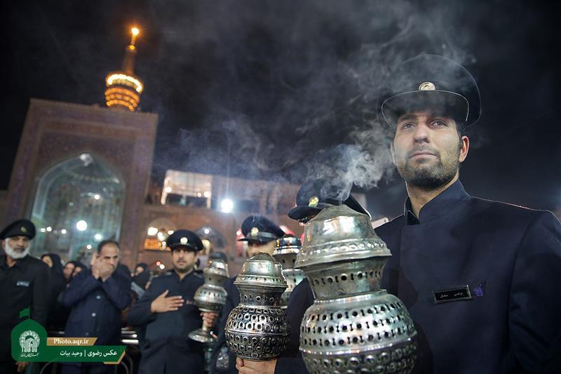 شام غریبان شهادت امام رضا (ع) در مشهد برگزار شد