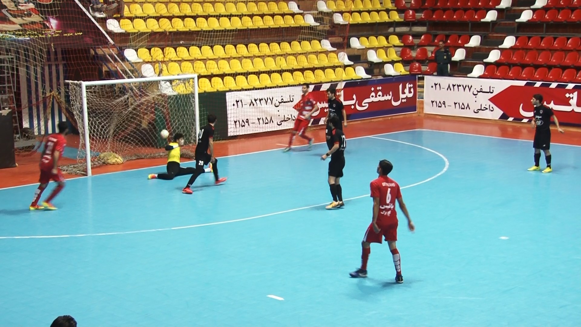 پیروزی تیم فوتسال گیتی‌پسند در برابر سوهان محمد سیما قم