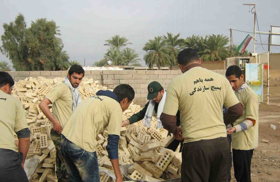 اعزام ۱۷ هزار بسیجی به مناطق محروم کرمانشاه