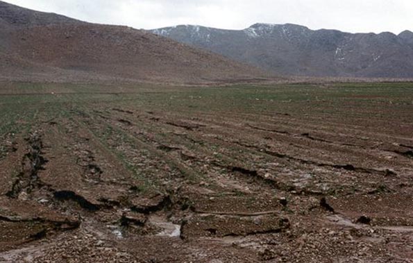 نامهربانی با خاک ؛ تاکی و تا کجا ؟