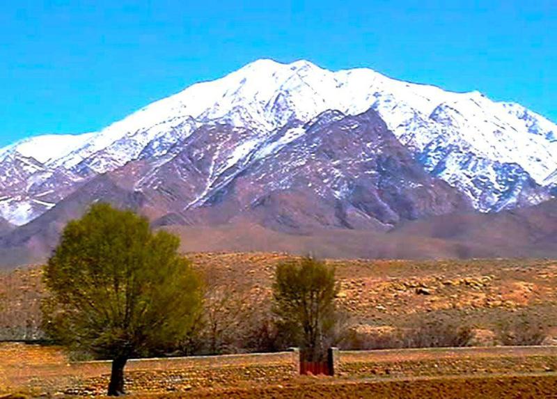 ساخت قرارگاه مدرن کوه نوردی در اقلید