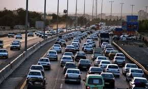ورود ۶۴ هزار خودرو به فارس