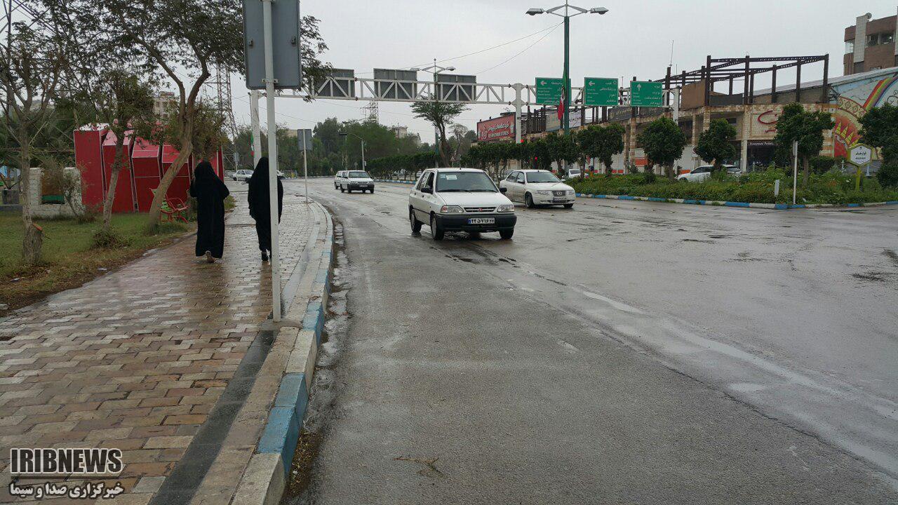 آغاز بارش باران در آبادان و خرمشهر