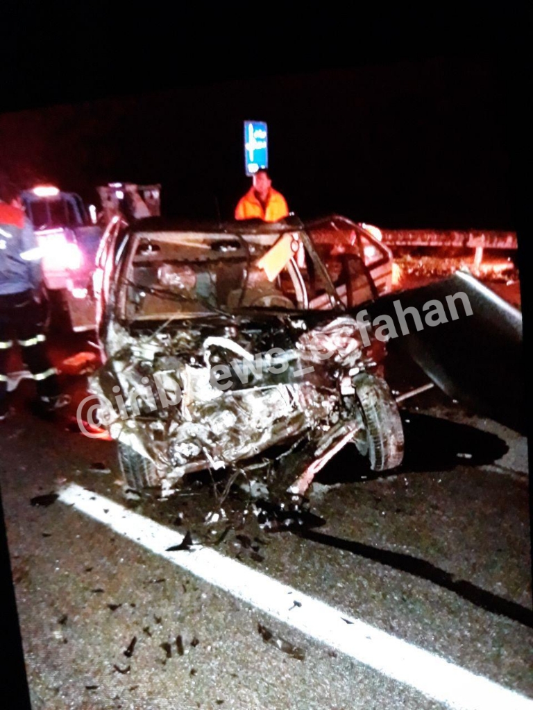 مصدوم شدن 10 نفر بر اثرتصادف زنجیره ای در کاشان