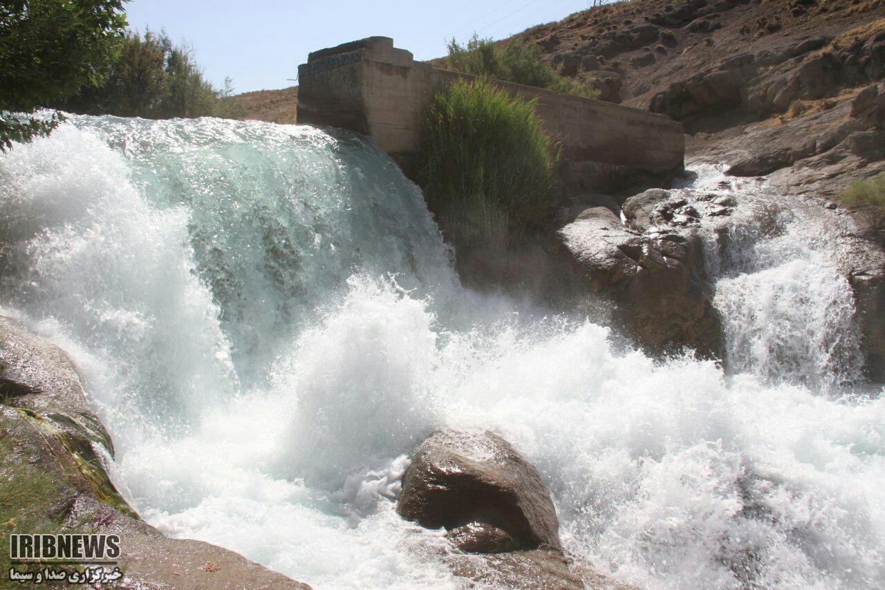 مردم از نزدیک شدن به رودخانه و سد زیاران خودداری کنند