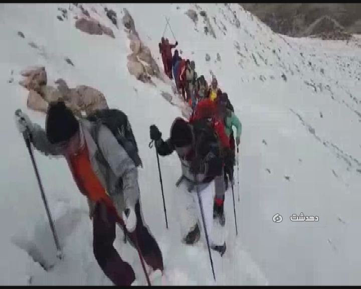 صعود تیم کوهنوردی شهرستان کهگیلویه به ارتفاعات پهنالیلی