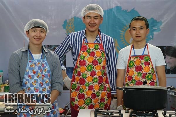 نمایش فرهنگ كشورهاي اكو و جاده ابريشم در زنجان