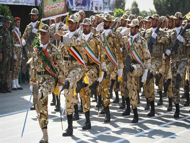 مراسم رژه روز ارتش در قزوین برگزار می‌شود