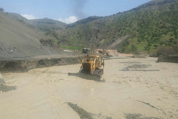 مسدود بودن جاده بردسکن - عشق آباد و 12 راه روستایی خراسان رضوی