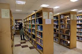 اهداء پنج هزار جلد کتاب به کتابخانه‌های مهاباد