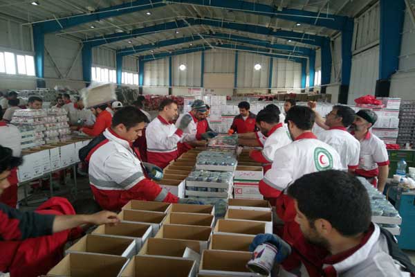 ارسال کمک های امدادی هلال احمر به سیستان و بلوچستان