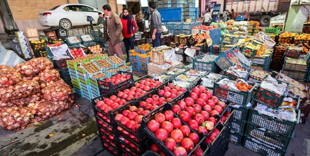 حضور پر رنگ کشاورزان خوزستانی در میادین میوه و تره بار تهران