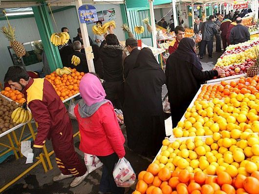 کاهش قیمت ۱۰ محصول در میادین میوه و تره بار