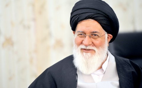 امام جمعه مشهد :برهم خوردن معادلات بین المللی با پیروزی انقلاب اسلامی