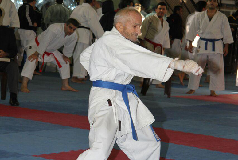 پیشکسوتان کاراته روی تاتامی