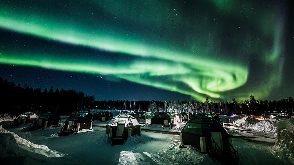 پدیده شفق قطبی در آسمان فنلاند