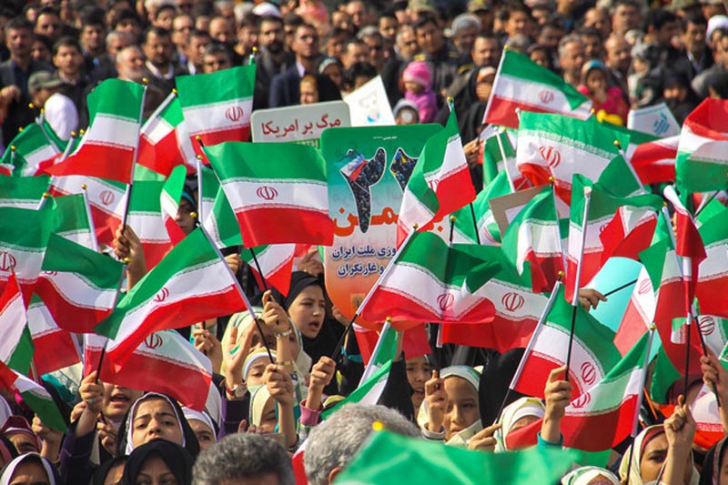 حضور پرشور در راهپیمایی 22 بهمن، مشت محکمی بر دهان بدخواهان نظام است