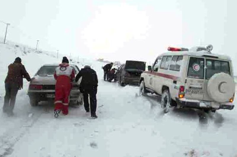 فعالیت ۱۷ پست امداد و نجات در جاده‌های استان اردبیل