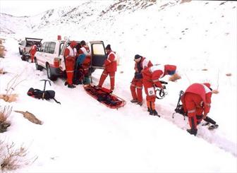 امداد رسانی به حادثه دیدگان برف گیلان