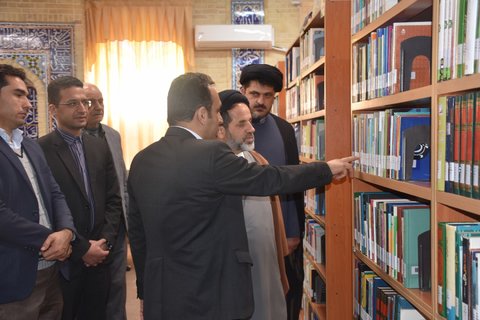 بازگشایی کتابخانه مشارکتی قدمگاه شیراز