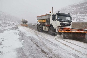 برف روبی حدود ۳۰ هزار کیلومتر از جاده‌های کشور