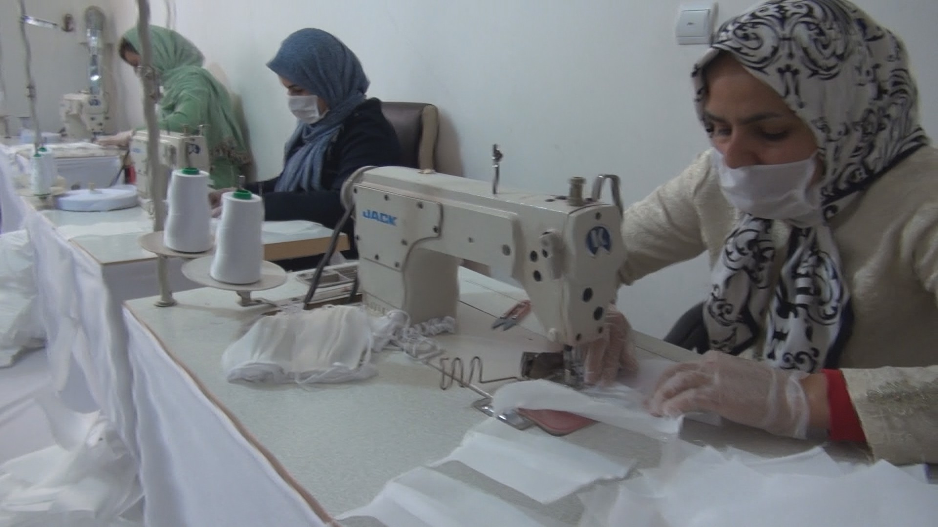 اقدام جهادی تولید ماسک در تربت حیدریه