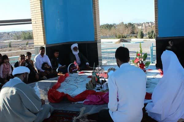 برگزاری مراسم عقد ازدواج در جوار مزار شهدای گمنام تایباد