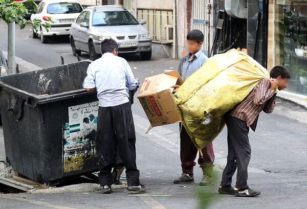 عزم نهادهای مرتبط در مشهد برای جلوگیری از زباله‌گردی