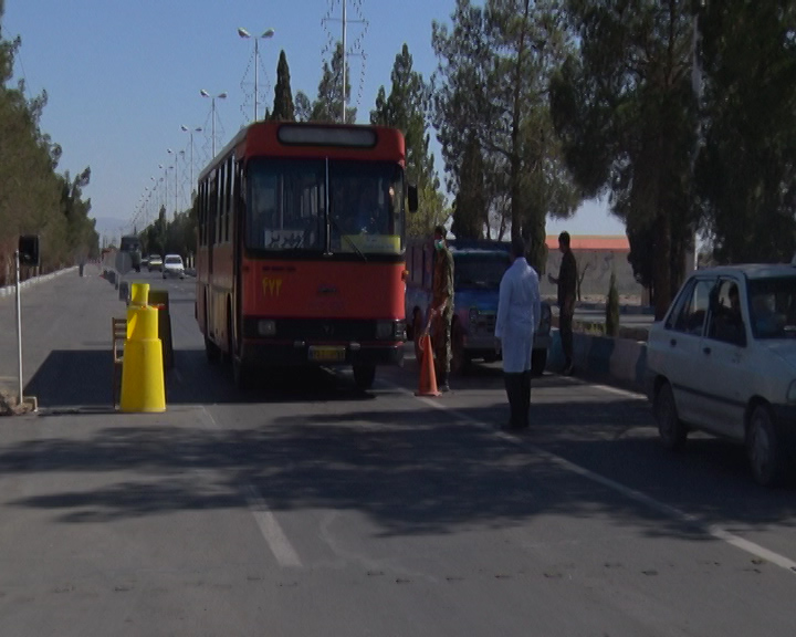 تب سنجی مسافران در مبادی ورودی شهرستان مهریز