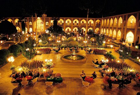 تعطیلی هتل عباسی اصفهان بعد از 53 سال فعالیت