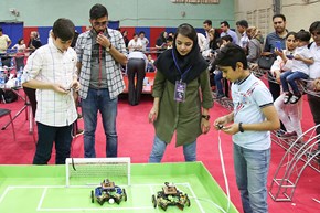 برگزاري مسابقات روباتيک دانش آموزي در یزد