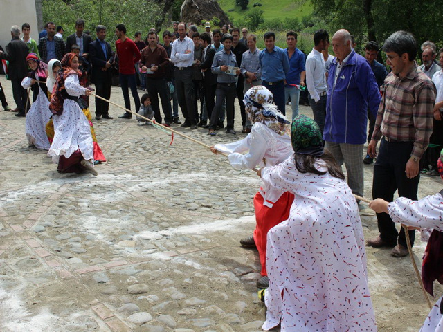 جشنواره بازی های بومی و محلی روستاهای گرمی