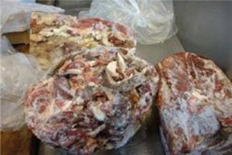 کشف ۱۳۰ کیلوگرم گوشت فاسد گوساله 
