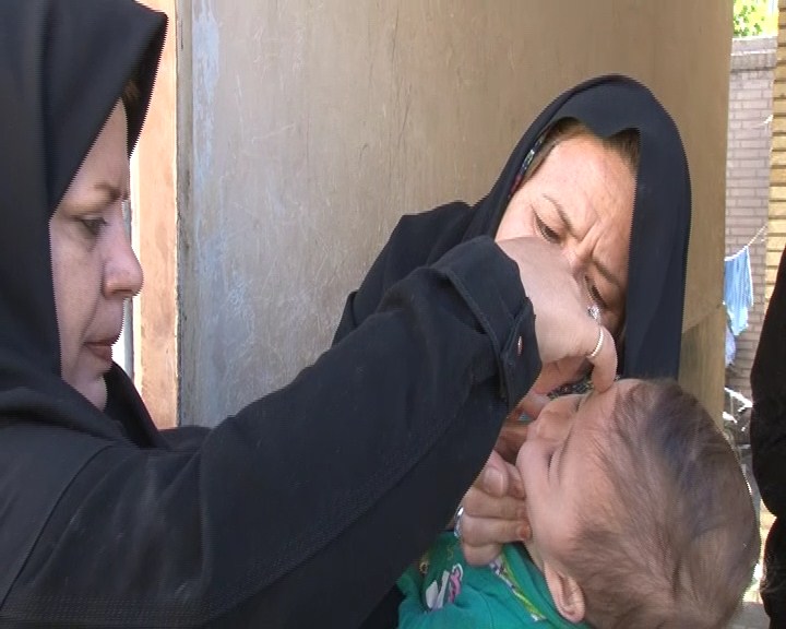 واکسیناسیون بیش از 1500 کودک اتباع خارجه علیه بیماری فلج اطفال